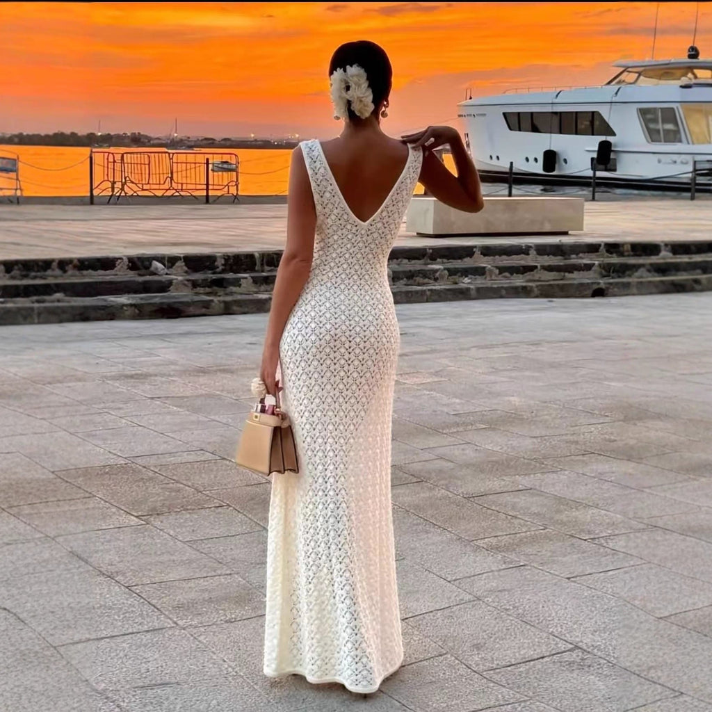 Robe longue col V à bretelles