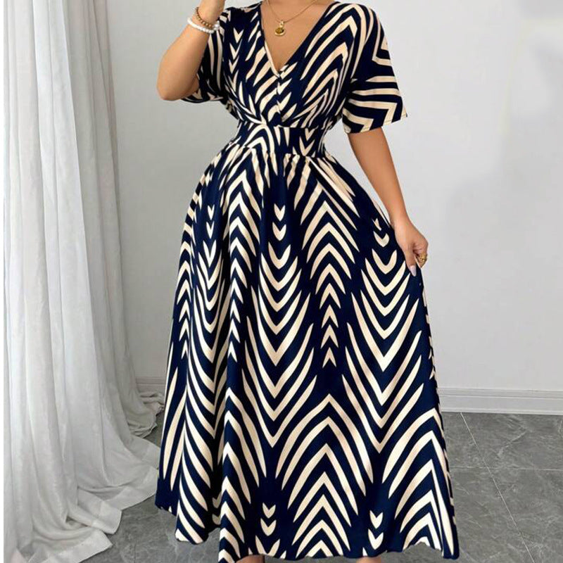 Long dress with short sleeves and fitted waist