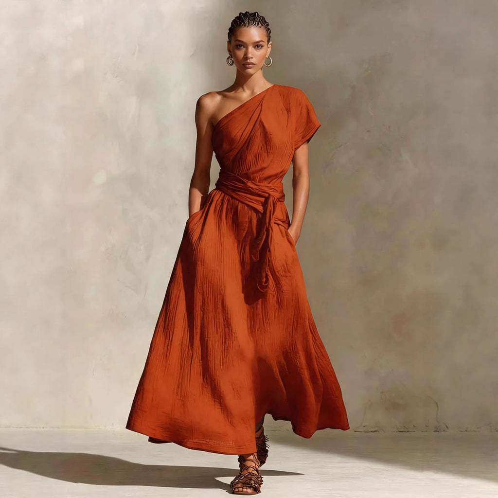 Robe longue asymétrique à nouure