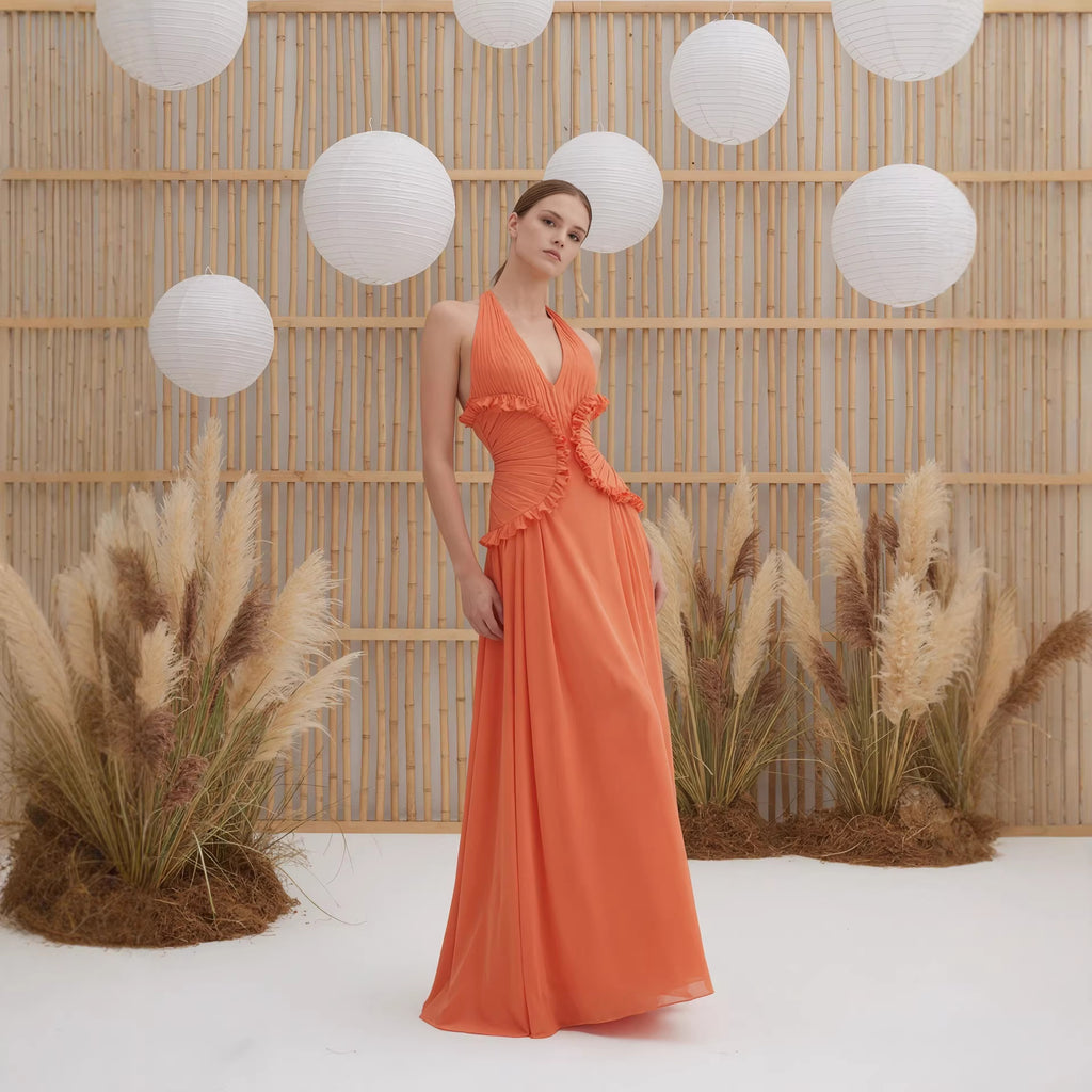 Robe longue orange à encolure cache-cœur