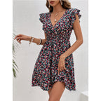Robe courte à fleurs et volants, taille haute