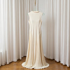 Robe longue plissée à taille marquée — Abricot
