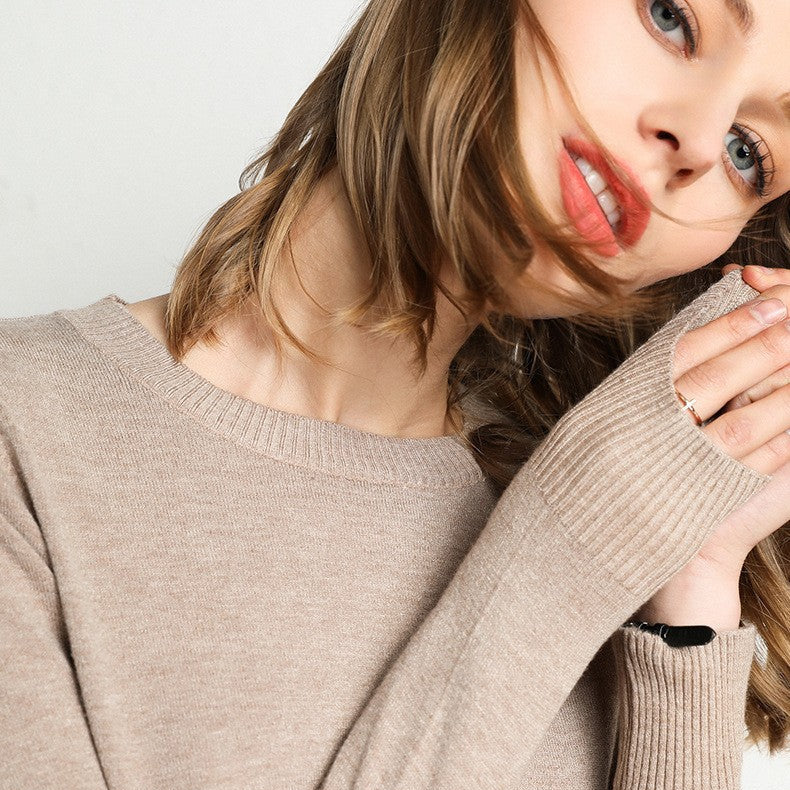 Pull en cachemire avec encolure classique pour la saison automnale