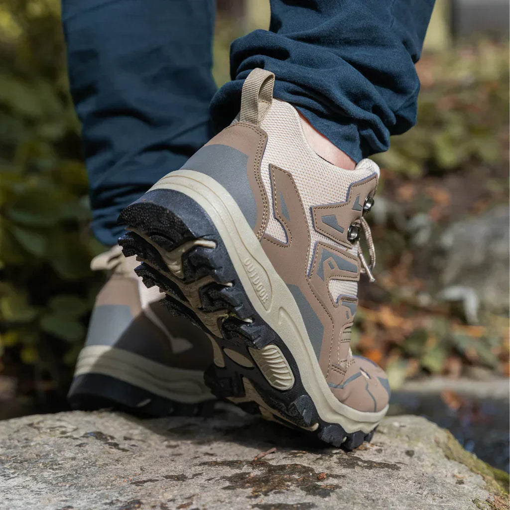 Chaussures de randonnée femme en cuir imperméable