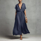 Robe loose-fit col V — Élégance décontractée