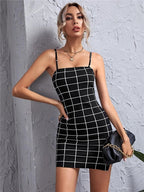 Robe courte fendue à bretelles à carreaux - Chic&Shines