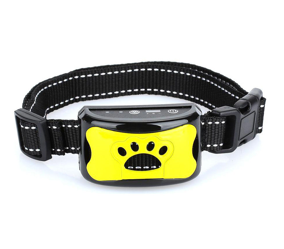 Collier anti-aboiement pour chien, jaune et noir, avec motif patte, réglable, technologie de détection sonore, dressage canin efficace.