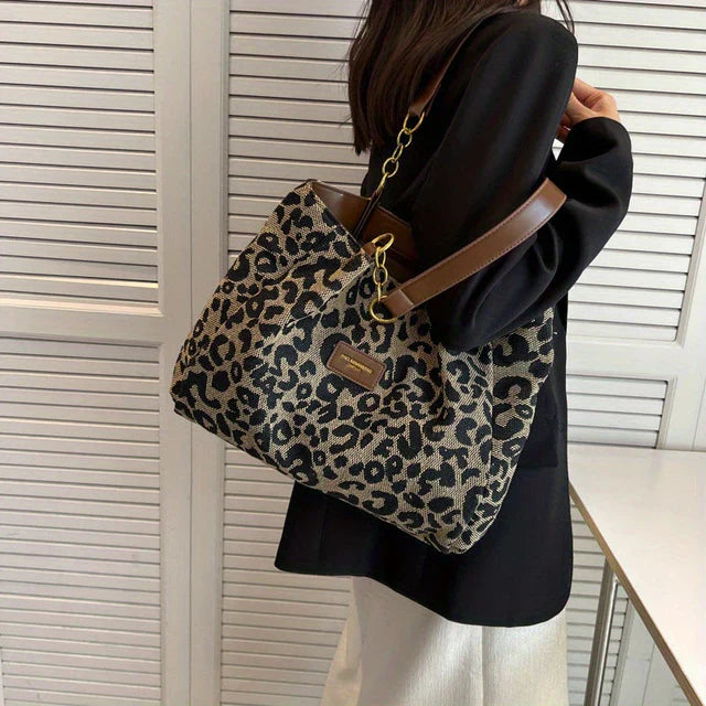 Leopard print tote bag