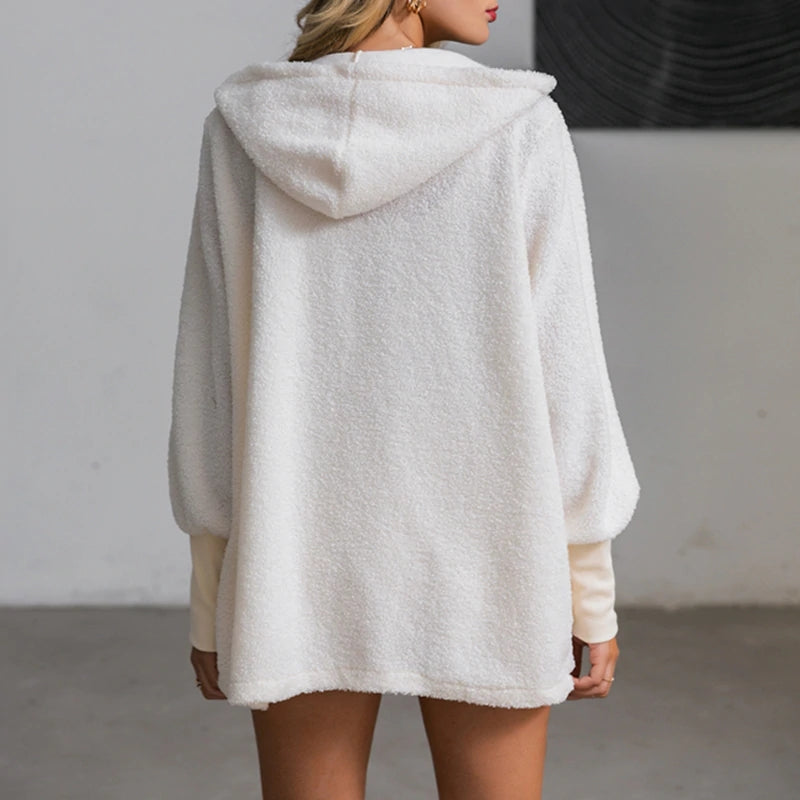 Ensemble veste manche longue à capuche haut short