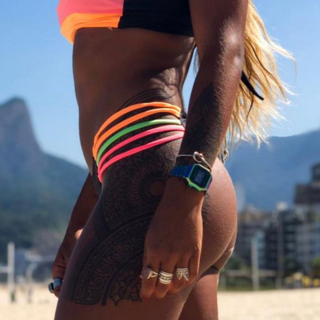 Bikini deux pièces top tube motif à rayure multicolore