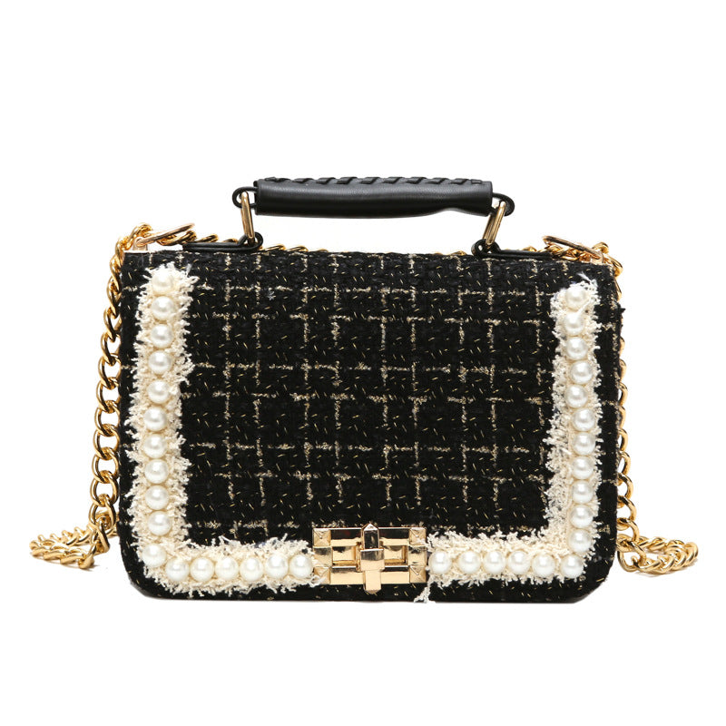 Elegant Square Bag with Pearl Chain Decoration