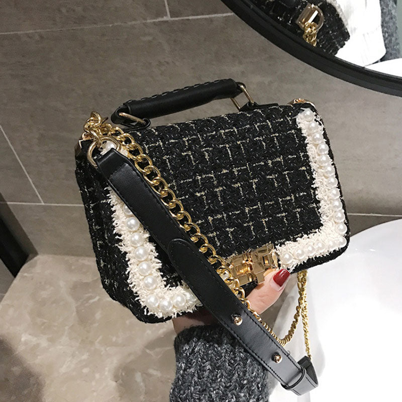 Elegant Square Bag with Pearl Chain Decoration