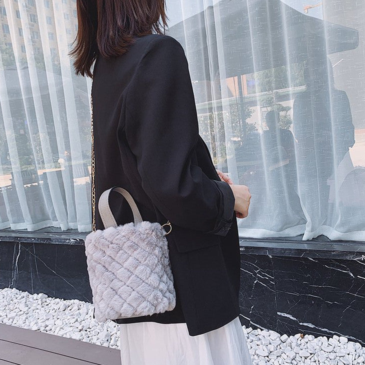 Sac seau à bandoulière Peluche Couleur Unie