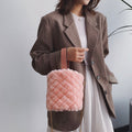 Sac seau à bandoulière Peluche Couleur Unie - Chic&Shines