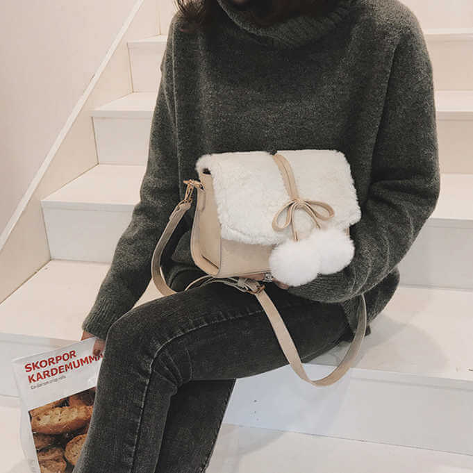 Sac à bandoulière Peluche Pompon