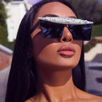 Lunettes de soleil grande monture décoration strass