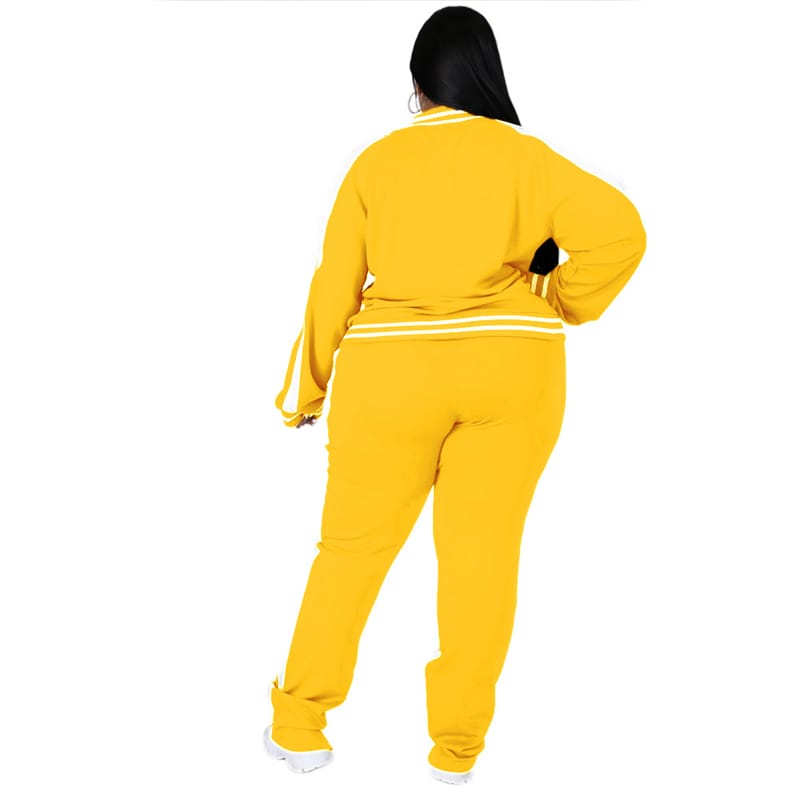 Ensemble jogging veste fermeture éclair à poches et jogging