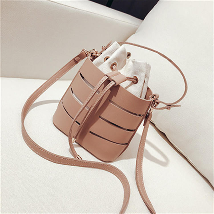 Sac forme seau évidé - Chic&Shines