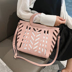 Ensemble sac design découpe avec pochette