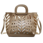 Ensemble sac design découpe avec pochette