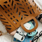 Ensemble sac design découpe avec pochette