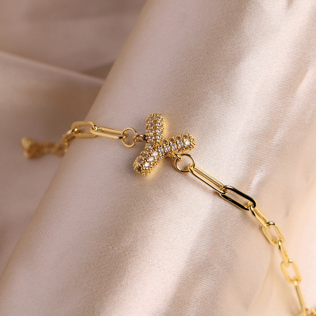 Bracelet clip en zircone pendentif lettre - Chic&Shines