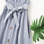 Jupe courte taille haute boutonnée avec ceinture