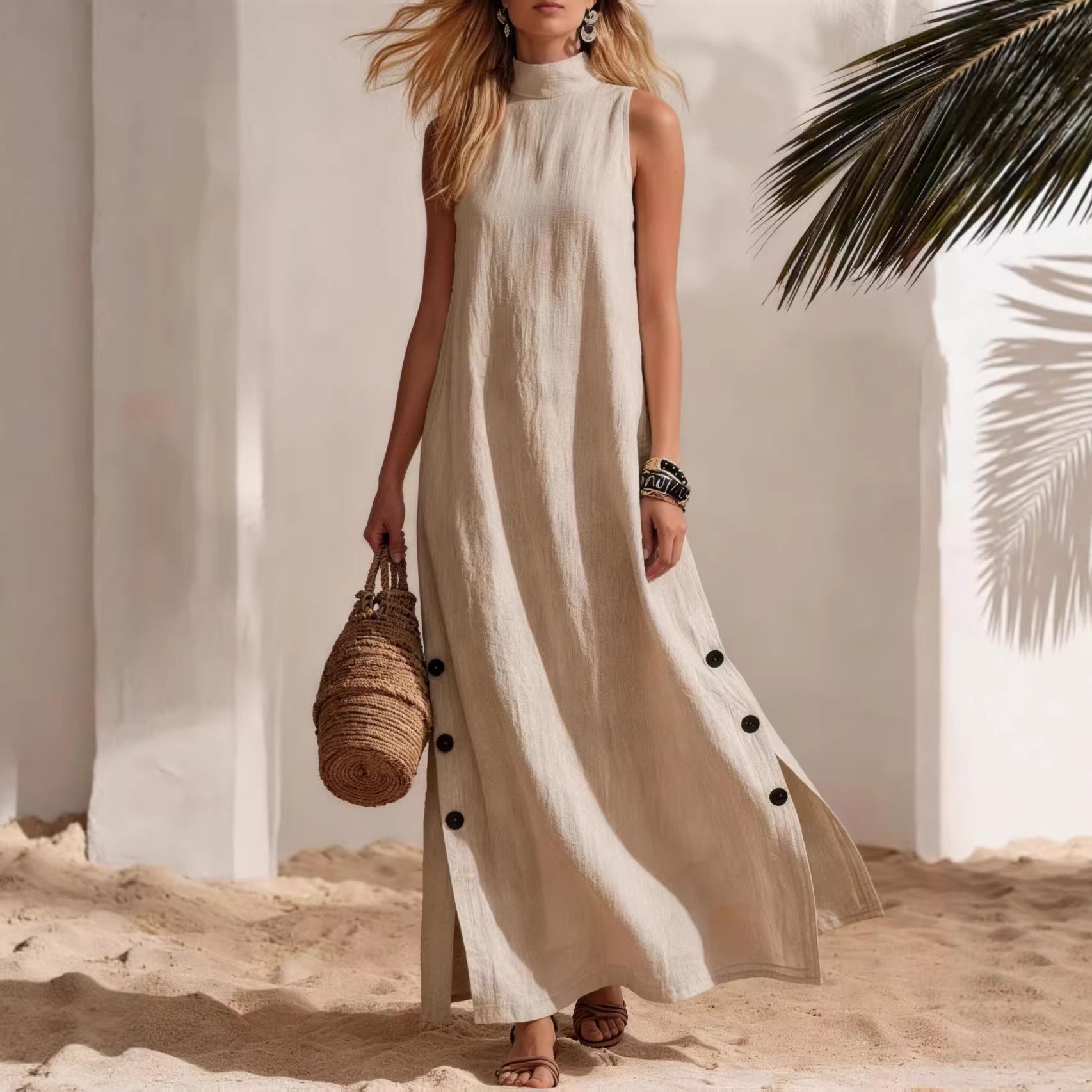 Robe lin-coton sans manches, coupe droite et fentes latérales