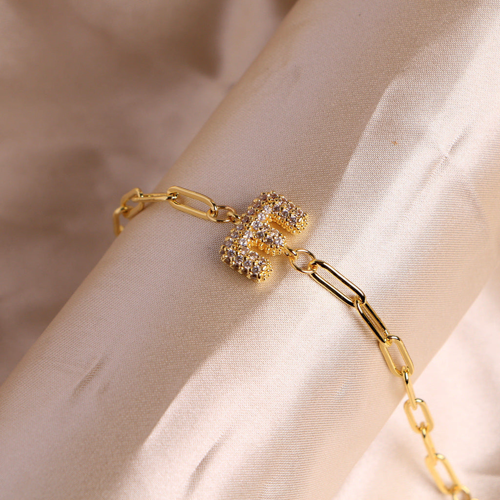 Bracelet clip en zircone pendentif lettre - Chic&Shines