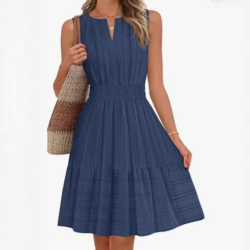 Bohemian pleated linen dress, round neck, fitted waist