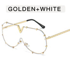Lunette de soleil V avec rivets en métal - Chic&Shines