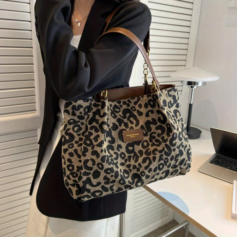 Leopard print tote bag