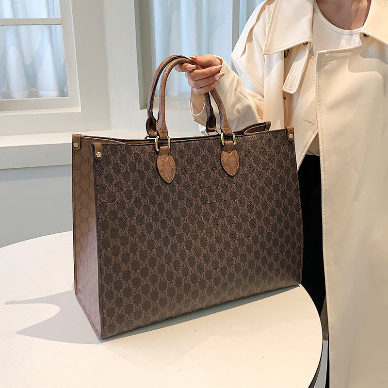 Retro Large Capacity Single Shoulder Tote Bag
