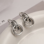 Circle-shaped earrings