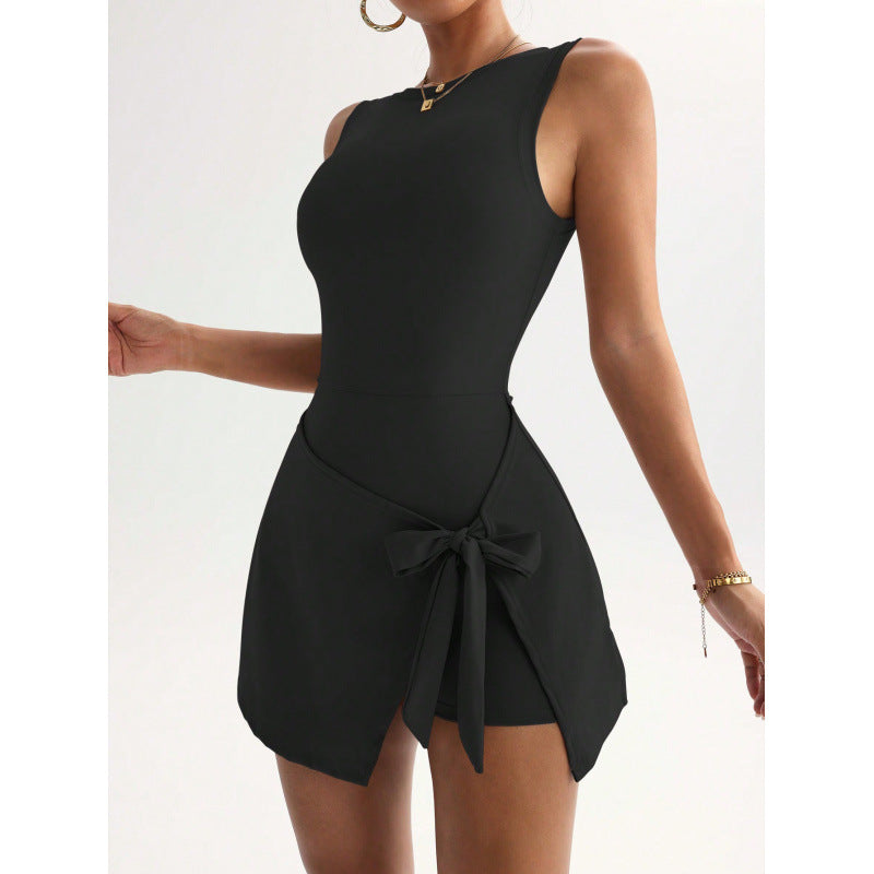 Open-back yoga dress – Streamlined elegance