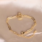 Bracelet clip en zircone pendentif lettre - Chic&Shines