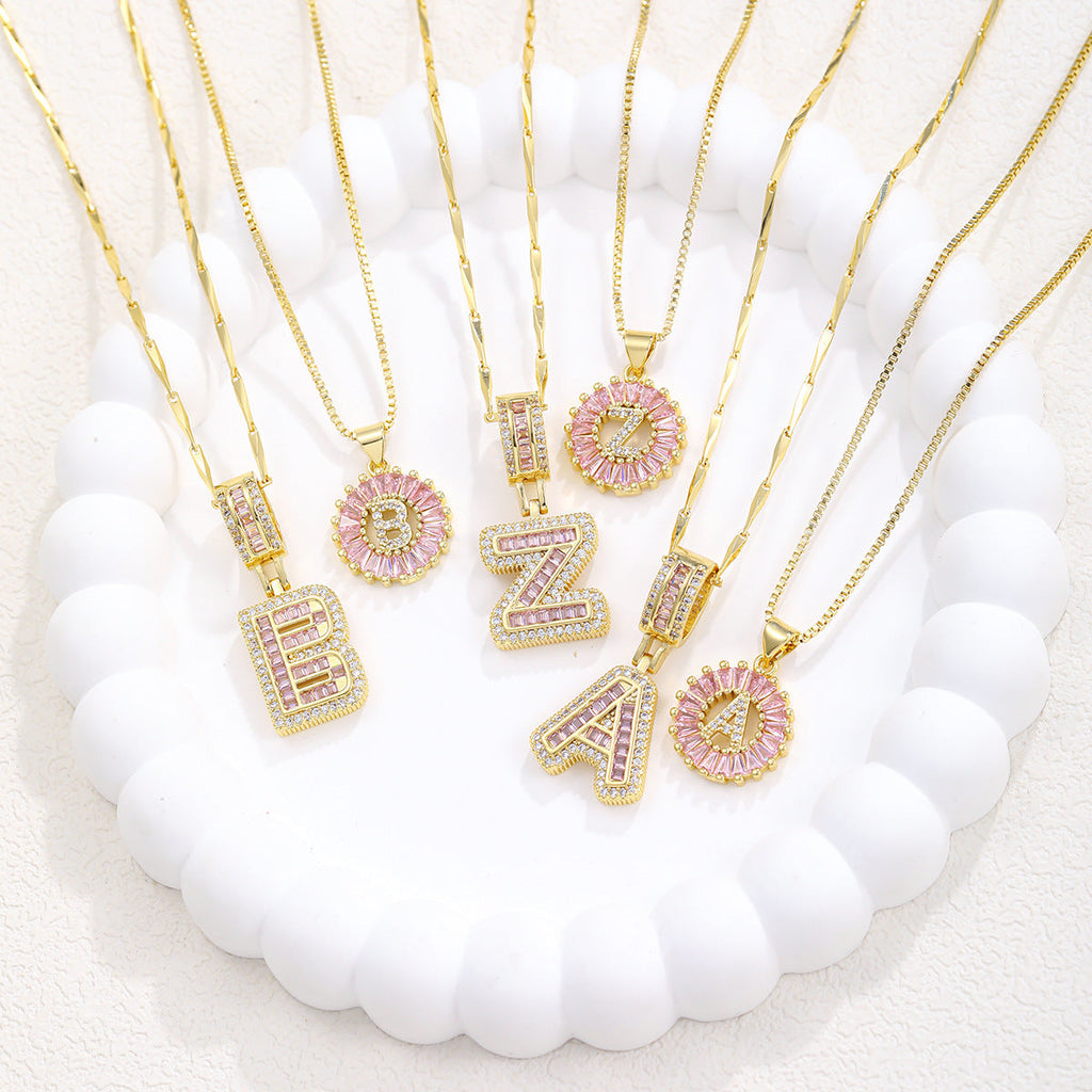 Collier pendentif lettre de l'alphabet
