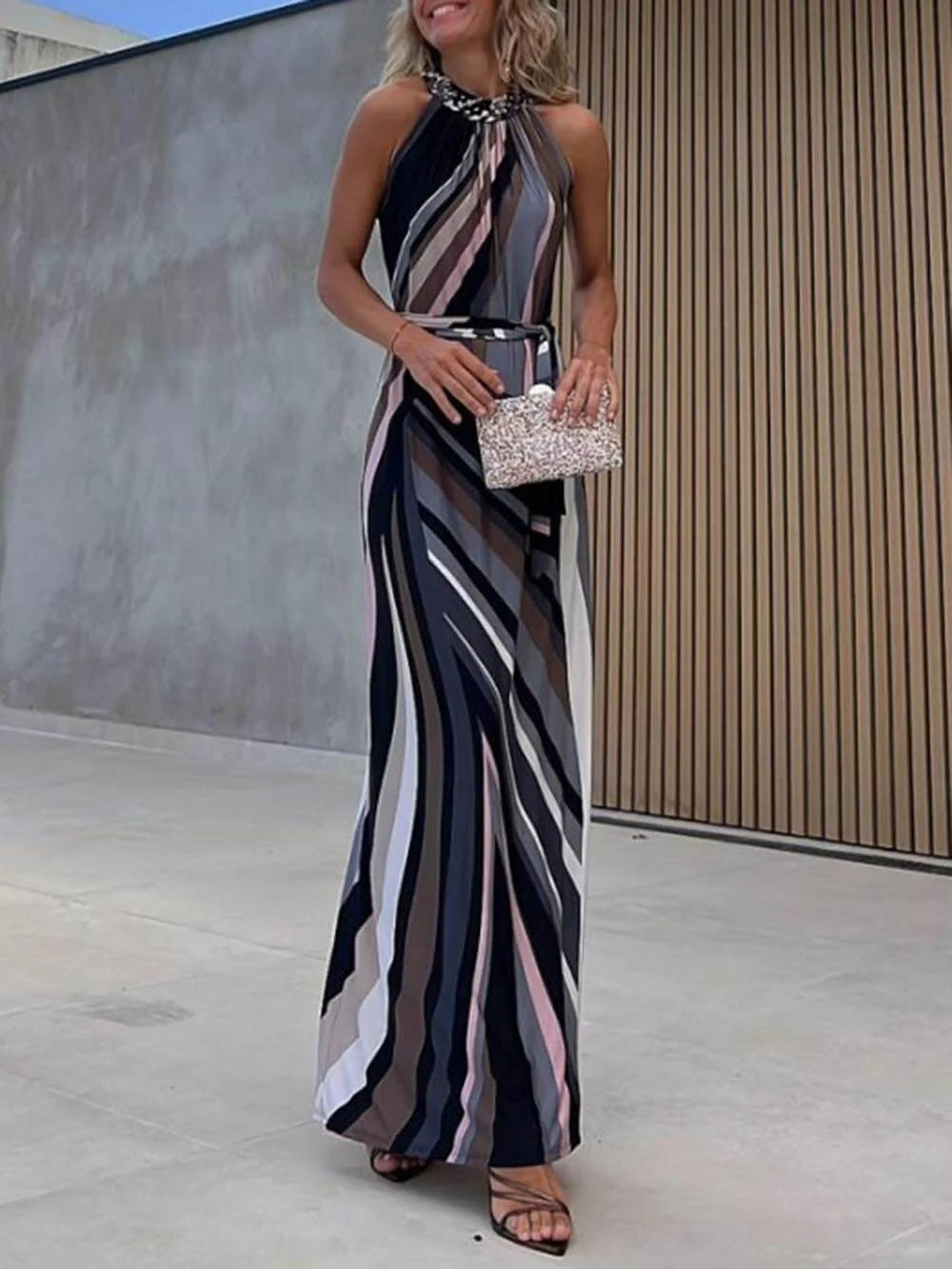 Robe d'été géométrique à bretelles