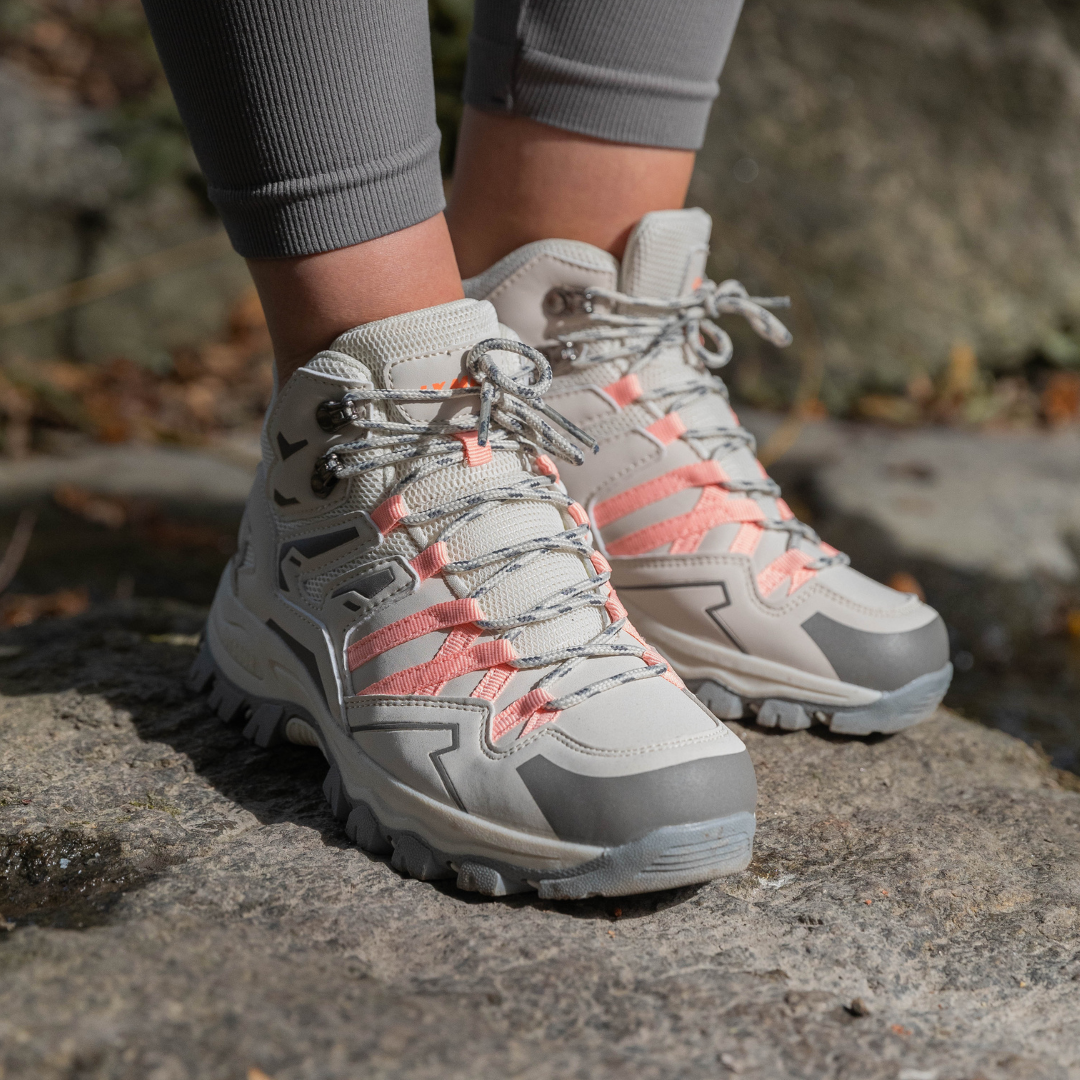 Chaussures de randonnée femme en cuir imperméable