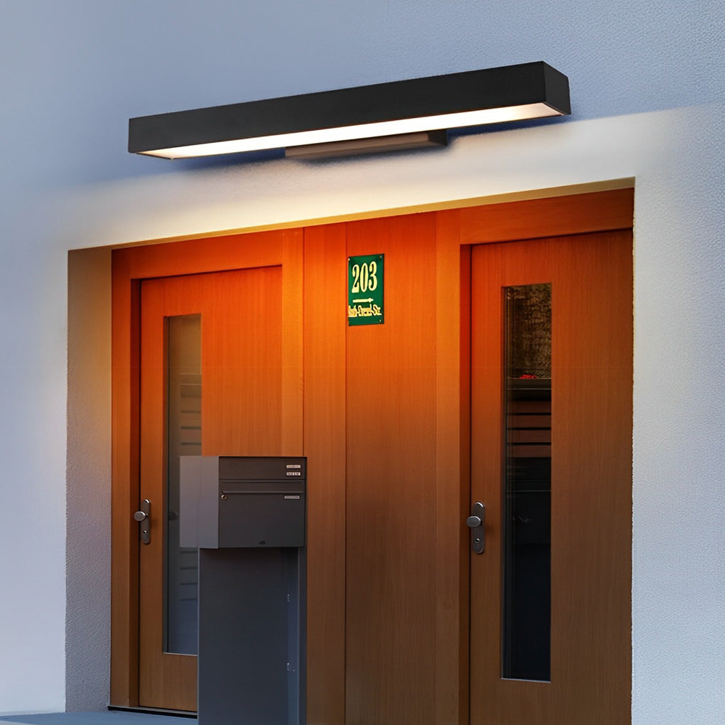 Black stainless steel outdoor light fixture