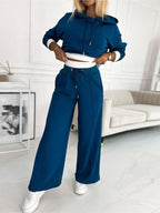 Ensemble pour femmes avec sweat à capuche et pantalon de survêtement - Confortable, élégant et polyvalent