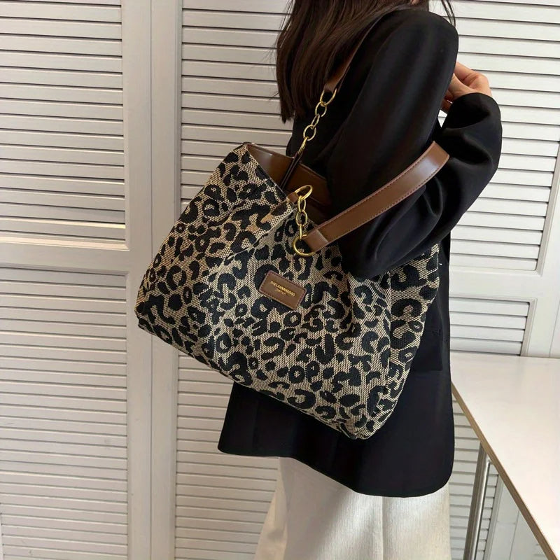 Leopard print tote bag