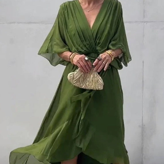 Robe asymétrique manches chauve-souris — Élégance fluide