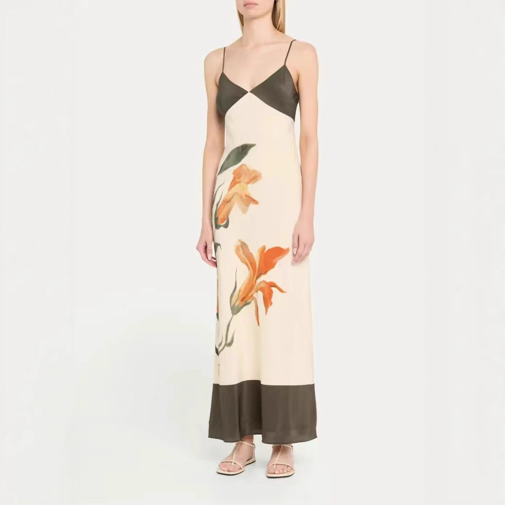 Robe longue fluide col V motif fleuri