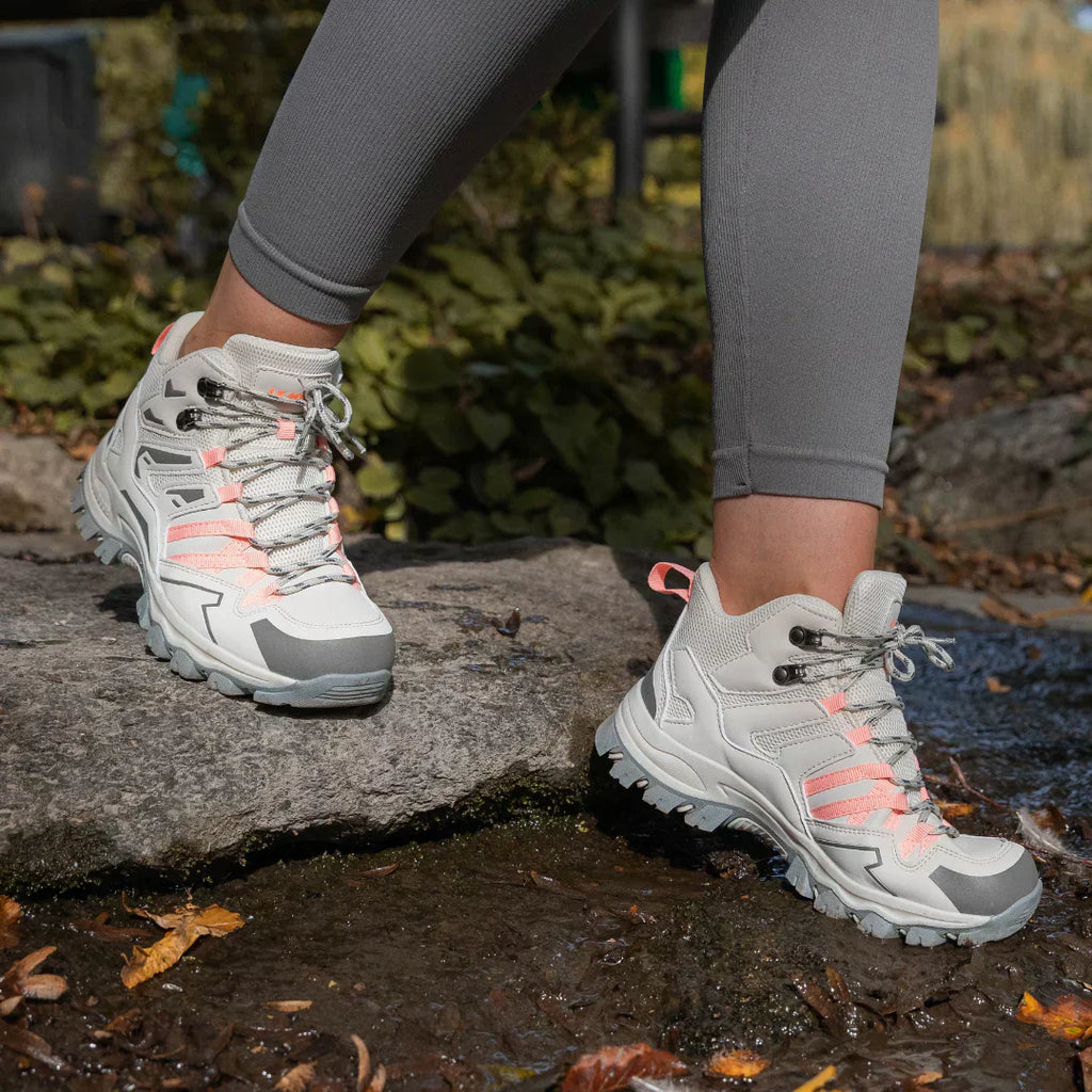 Chaussures de randonnée femme en cuir imperméable