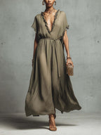 Robe loose-fit col V — Élégance décontractée