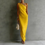 Robe longue satin drapée épaules nues