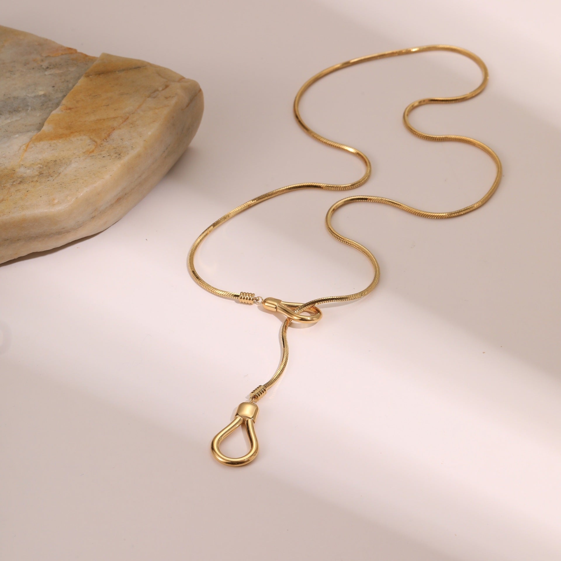 Collier réglable en acier inoxydable