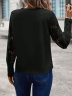 Liv's elegant floral lace T-shirt for women, round neck