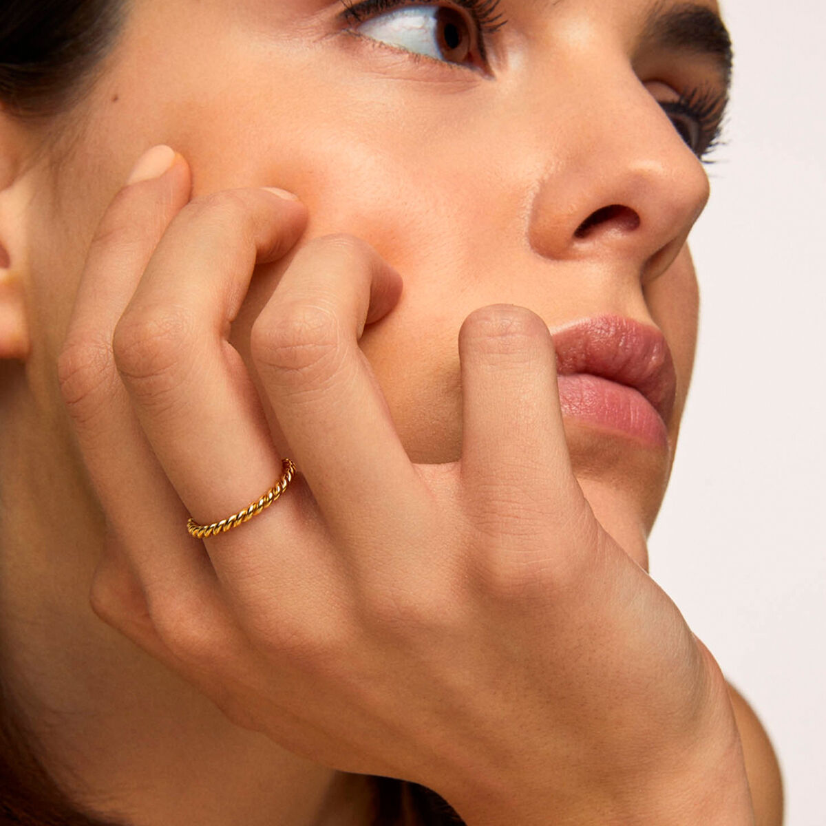 V2H3309F768E45F9A279091BC33442C26F1R7742829P3